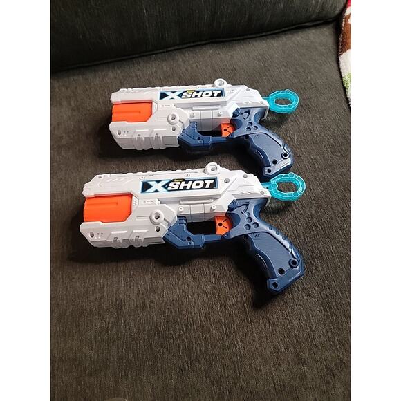 Pair Of Zuru X Shot MK3 Guns XShot Toy Guns White Blue‎ Orange - Picture 1 of 6